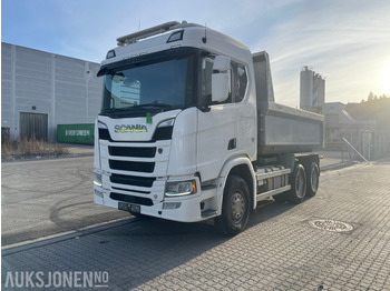 Volquete camión SCANIA R 580