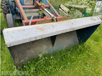 Tractor Ford 2000 MED LASTER, SKUFFE OG HARV, IKKE MVA: foto 3