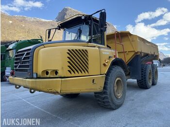 Dúmper VOLVO A25D