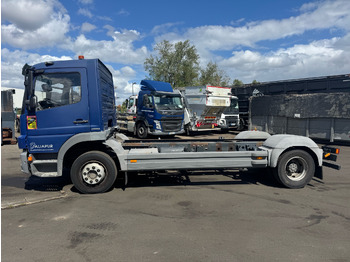 Chasis camión MERCEDES-BENZ atégo: foto 4