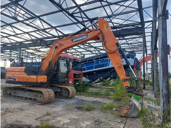 Excavadora de cadenas DOOSAN DX140LC-5: foto 3 Excavadora de cadenas DOOSAN DX140LC-5: foto 3