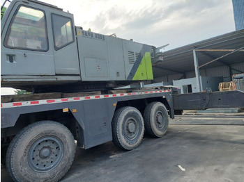 Autogrúa Zoomlion ZAT2200V ZAT2600V 260 220 250 400: foto 2