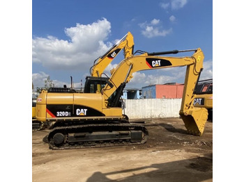 Excavadora de cadenas CATERPILLAR 320D2