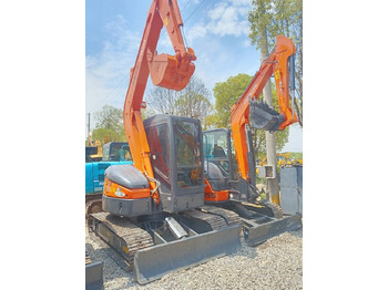 Miniexcavadora HITACHI