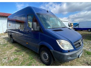Furgoneta combi MERCEDES-BENZ Sprinter 316