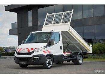 Volquete furgoneta IVECO Daily