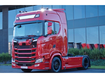 Cabeza tractora SCANIA R 450