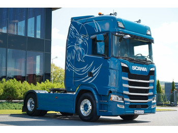 Cabeza tractora SCANIA S 500