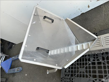 Transportador NNP Flighted elevator conveyor: foto 2