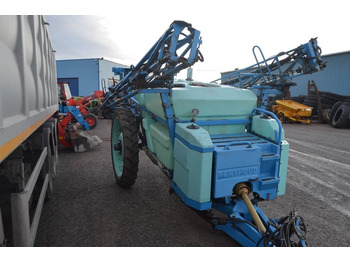 Pulverizador arrastrado Berthoud Racer 25: foto 4