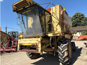 Cosechadora de granos NEW HOLLAND