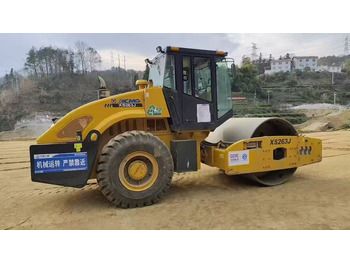 Compactador XCMG XS263J