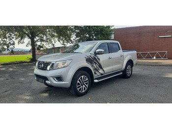 Coche NISSAN Navara