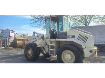 Cargadora de ruedas O&K