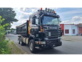 Volquete camión SCANIA R 560