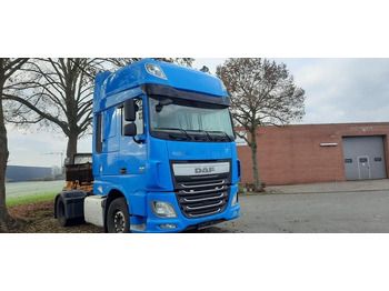 Cabeza tractora DAF