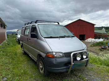 Furgón TOYOTA