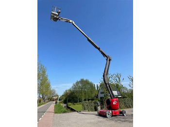 Plataforma articulada MANITOU
