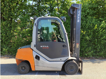 Carretilla elevadora diésel Still RX70-30 (Defekter Zustand): foto 2