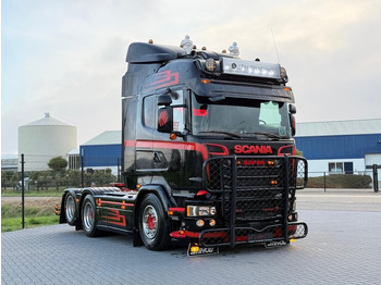 Cabeza tractora SCANIA R 580