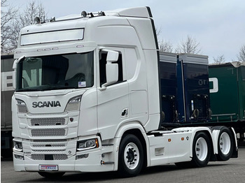 Cabeza tractora SCANIA R 580