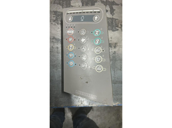 Salpicadero LIEBHERR