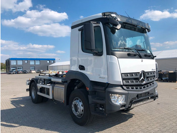 Multibasculante camión MERCEDES-BENZ Arocs