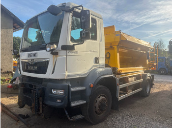 Leasing financiero de MAN TGM 18.290 4x4BB SPREADER/GRITTER/Plough leasing MAN TGM 18.290 4x4BB SPREADER/GRITTER/Plough: foto 3 Leasing financiero de MAN TGM 18.290 4x4BB SPREADER/GRITTER/Plough leasing MAN TGM 18.290 4x4BB SPREADER/GRITTER/Plough: foto 3