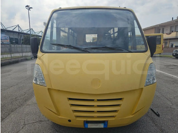 Autobús escolar Iveco Cacciamali: foto 2