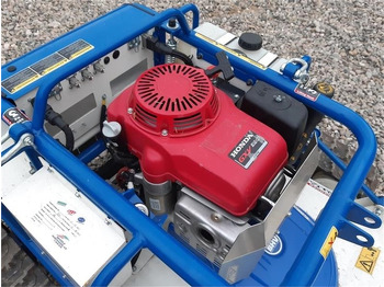 Cortacésped X-rot 70 cm med Honda GXV390 hybrid: foto 3 Cortacésped X-rot 70 cm med Honda GXV390 hybrid: foto 3