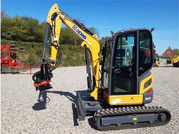 Miniexcavadora XCMG XE27E