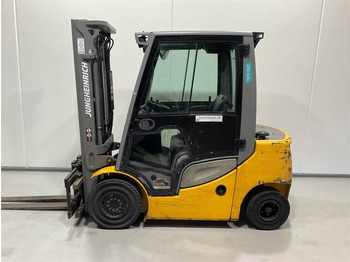 Carretilla elevadora diésel Jungheinrich DFG 425S: foto 3