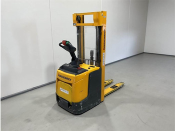 Apilador Jungheinrich ERC 214: foto 2 Apilador Jungheinrich ERC 214: foto 2