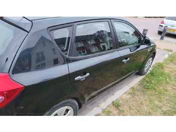 Hatchback Kia cee'd | 1.6 X-tra | 2007 | 348.934km | 52-XK-JL: foto 5