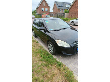 Hatchback Kia cee'd | 1.6 X-tra | 2007 | 348.934km | 52-XK-JL: foto 3
