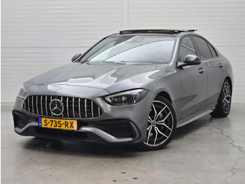 Sedan MERCEDES-BENZ