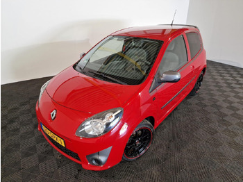 Coche RENAULT