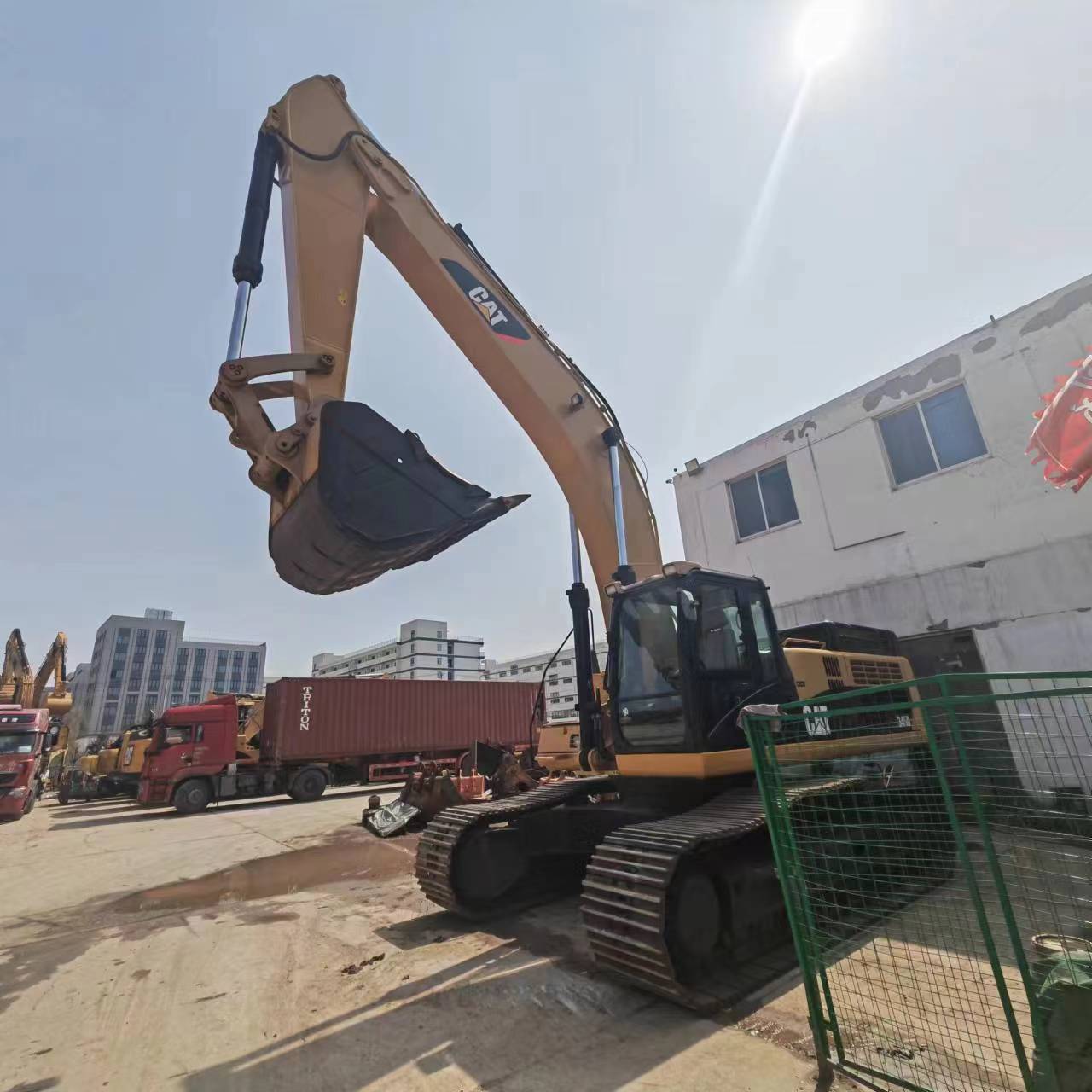 Excavadora de cadenas CATERPILLAR 345D: foto 2