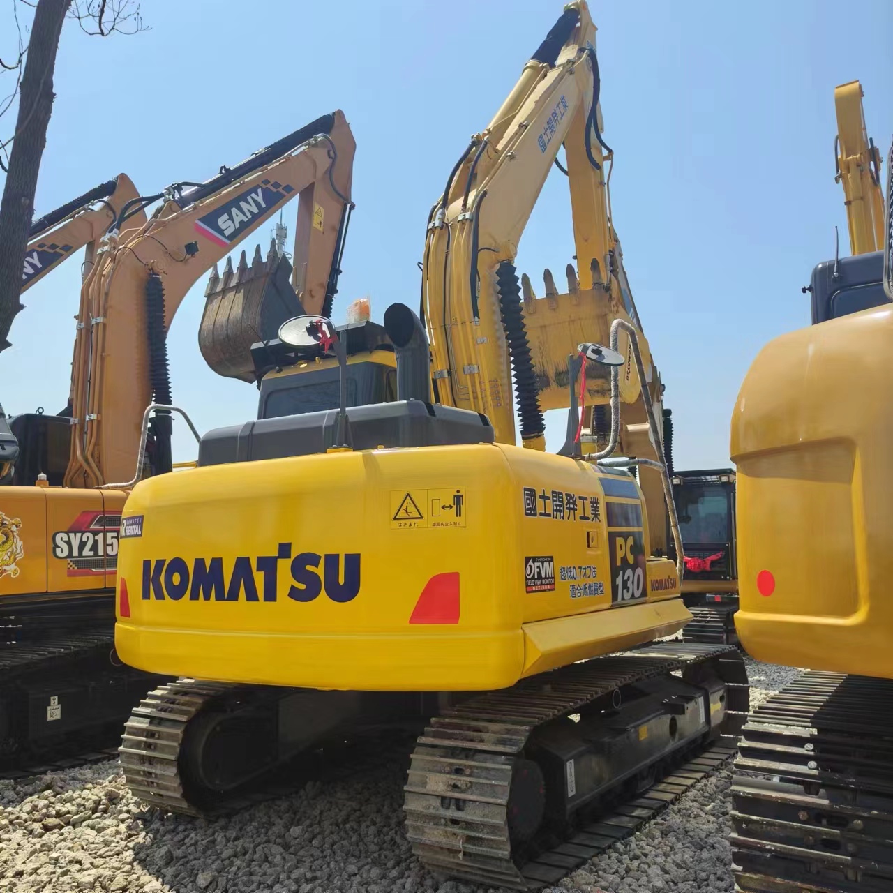Excavadora de cadenas KOMATSU PC130: foto 3