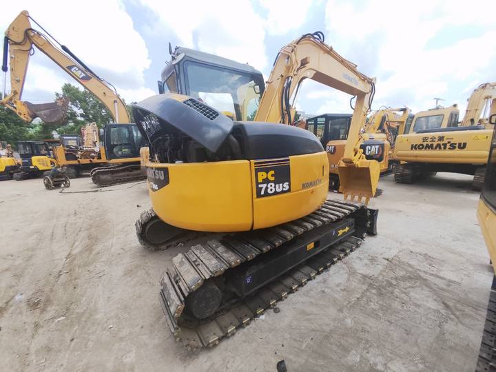Miniexcavadora KOMATSU PC78