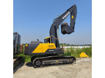 Excavadora de cadenas VOLVO EC210