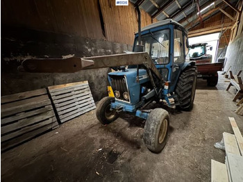 Tractor FORD