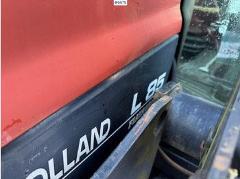 Leasing financiero de 1997 New Holland L 85 w/ front loader. leasing 1997 New Holland L 85 w/ front loader.: foto 3 Leasing financiero de 1997 New Holland L 85 w/ front loader. leasing 1997 New Holland L 85 w/ front loader.: foto 3