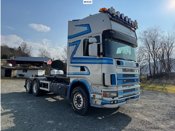 Multibasculante camión SCANIA R144