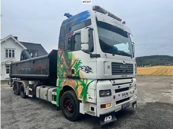 Multibasculante camión MAN TGA 26.480