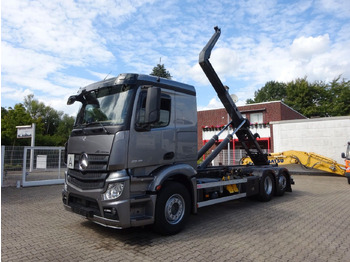 Multibasculante camión MERCEDES-BENZ Actros 2545