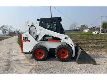 Minicargadora BOBCAT S18
