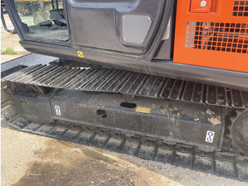 Excavadora de cadenas Hitachi ZX 70: foto 4