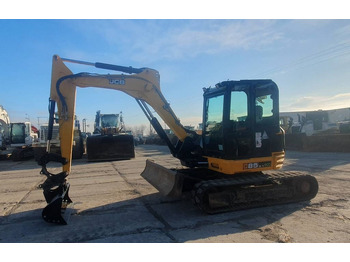 Miniexcavadora JCB 85Z-1