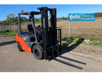 Carretilla elevadora diésel TOYOTA FDF 25